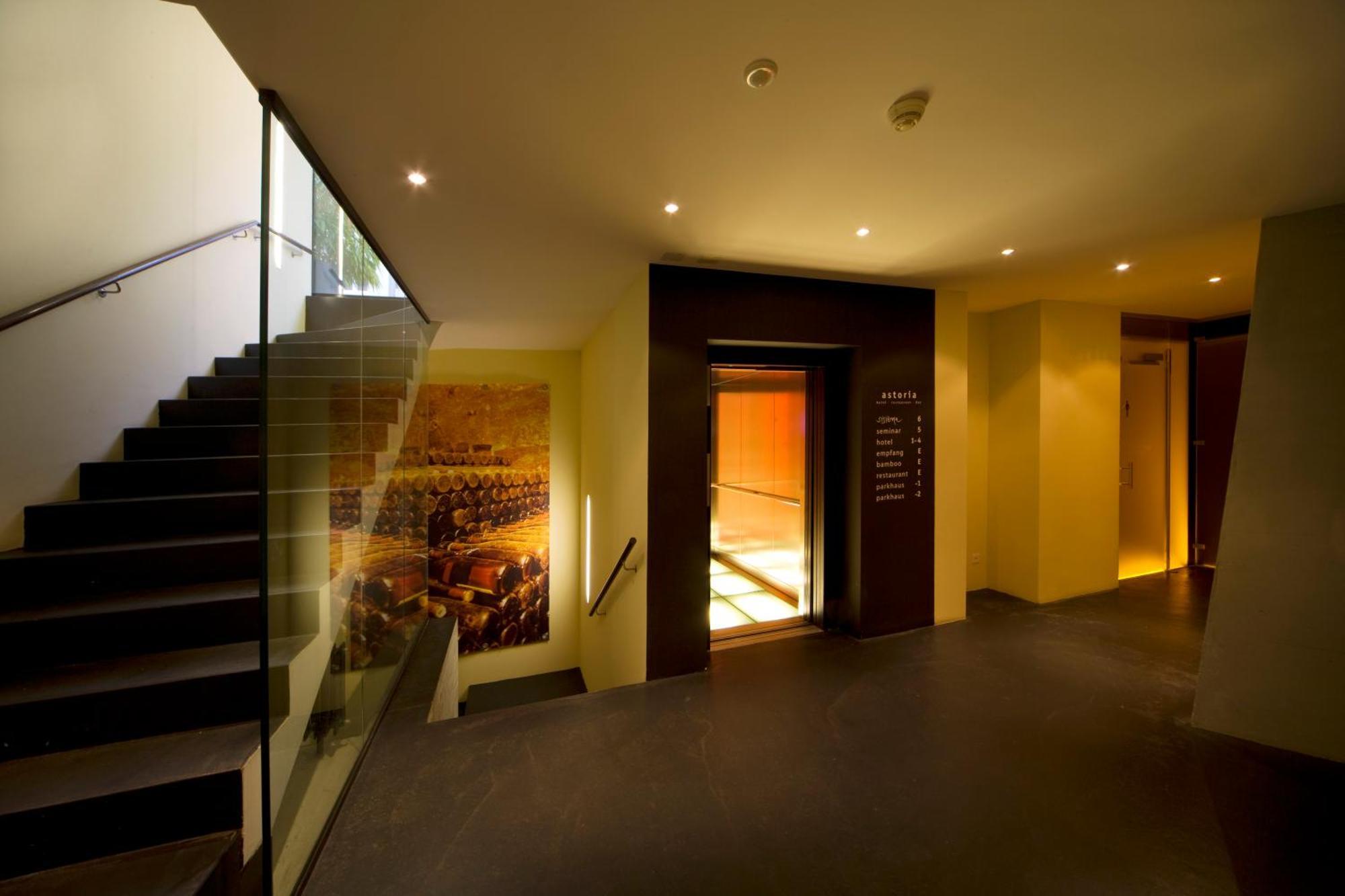 Hotel Astoria 3*